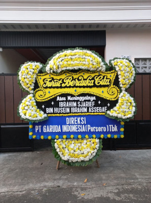 Papan Bunga Duka di Maharani